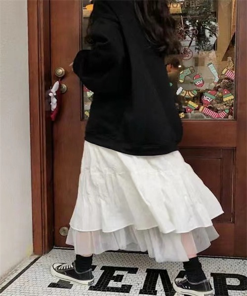 FREE STYLISTS（フリー スタイリスト）の「裾チュールティアードスカート（スカート・レディース・ホワイト/ブラック・FREE）」の14枚目の写真