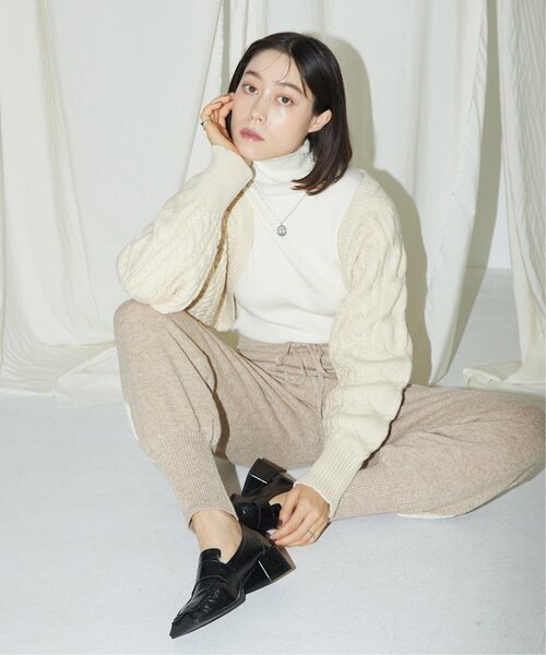 RAY CASSIN（レイカズン）の「Tales by Ray Cassin ウール混サイドラインニットパンツ（チノパンツ・レディース・ブラウン/ベージュ・FREE）」の6枚目の写真