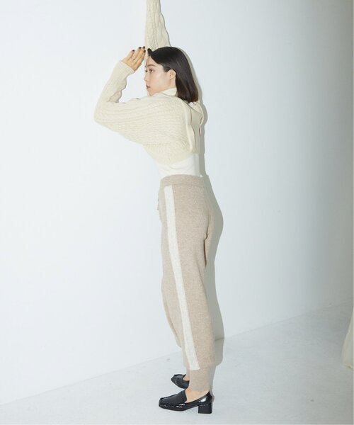 RAY CASSIN（レイカズン）の「Tales by Ray Cassin ウール混サイドラインニットパンツ（チノパンツ・レディース・ブラウン/ベージュ・FREE）」の9枚目の写真