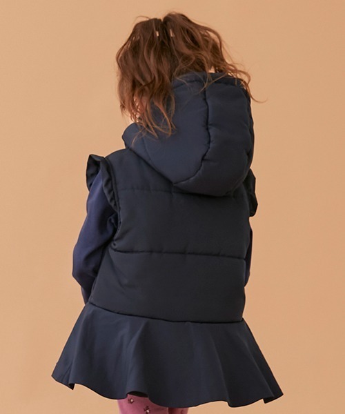 petit main（プティマイン）の「ペプラム中綿ベスト（その他アウター・キッズ・ライトベージュ/ネイビー・M/L/S）」の20枚目の写真