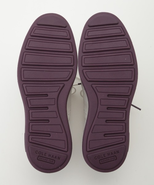COLE HAAN(コールハーン)の「【emmi×COLE HAAN】SHORTWING OF(ドレスシューズ・レディース・ホワイト・22.5cm/23cm/23.5cm/24cm/24.5cm/25cm)」の6枚目の写真