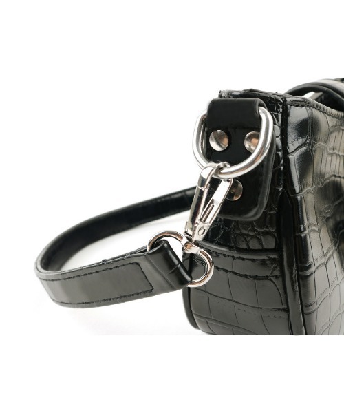 FANCY CLUB(ファンシークラブ)の「A'GEM/9 × .kom『 FANCY CLUB/ファンシークラブ』LEATHER BUCKLE SHOULDER BAG/レザーブークレショルダーバッグ(ショルダーバッグ・レディース・ブラック・FREE)」の10枚目の写真