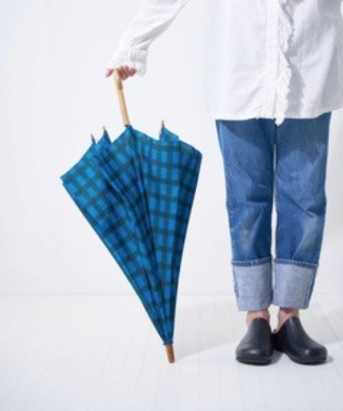 392 plusm（サンキューニプリュスエム）の「Umbrella Long 60 - gingham - 790139（長傘・レディース・ネイビー/グレー・60cm）」の6枚目の写真
