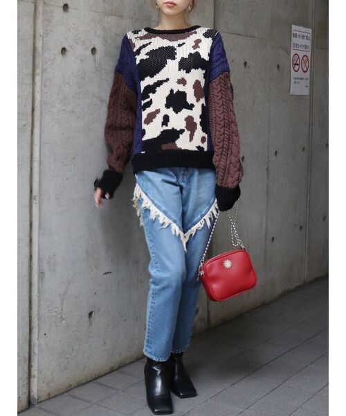 EVRIS（エヴリス）の「フリンジデザインテーパードデニムパンツ（デニムパンツ・レディース・インディゴブルー/ライトブルー・SMALL/MEDIUM）」の17枚目の写真