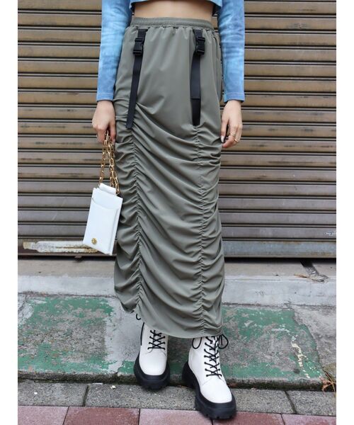 EVRIS（エヴリス）の「ボリュームギャザーロングスカート（スカート・レディース・ブラック/オレンジ/カーキ・FREE）」の3枚目の写真