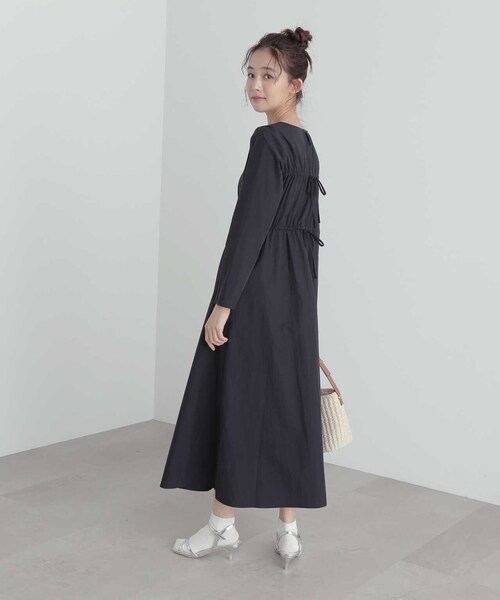 N.（N. Natural Beauty Basic）（エヌエヌナチュラルビューティーベーシック）の「◆タイプライターギャザーバックワンピース（ワンピース・レディース・ブラック/ブルー/レッド・MEDIUM）」の15枚目の写真