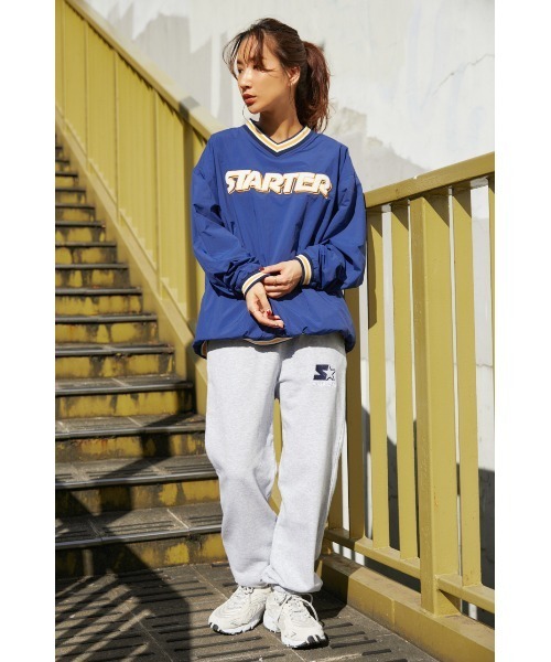 RODEO CROWNS WIDE BOWL(ロデオクラウンズワイドボウル)の「STARTER Vネックナイロンプルオーバー(スウェット・レディース・ホワイト/ネイビー/ブルー・FREE)」の12枚目の写真