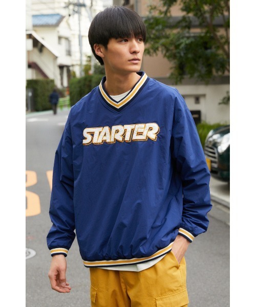 RODEO CROWNS WIDE BOWL(ロデオクラウンズワイドボウル)の「STARTER Vネックナイロンプルオーバー(スウェット・レディース・ホワイト/ネイビー/ブルー・FREE)」の15枚目の写真