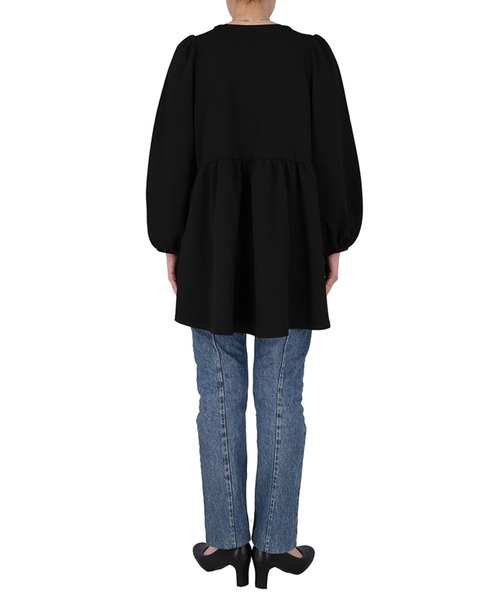 coca（coca）（コカ）の「エンボスボリュームスリーブティアード