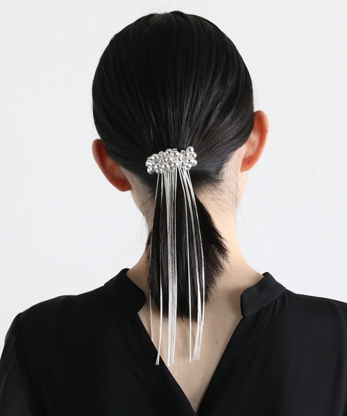 HARE（ハレ）の「メタルボールデザインヘアカフ(HARE)（バレッタ/ヘアクリップ・レディース・シルバー/シルバー系その他・FREE）」の8枚目の写真