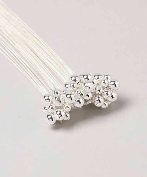 HARE（ハレ）の「メタルボールデザインヘアカフ(HARE)（バレッタ/ヘアクリップ・レディース・シルバー/シルバー系その他・FREE）」の3枚目の写真