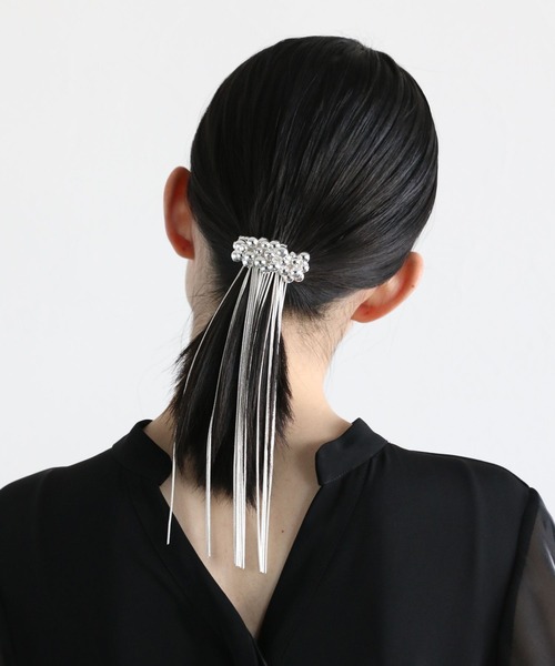 HARE（ハレ）の「メタルボールデザインヘアカフ(HARE)（バレッタ/ヘアクリップ・レディース・シルバー/シルバー系その他・FREE）」の14枚目の写真