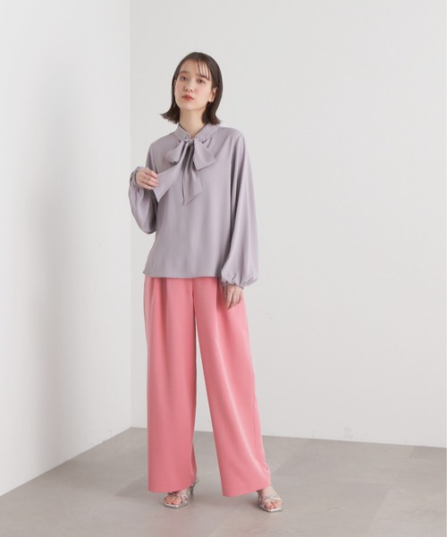 N.(N. Natural Beauty Basic)(エヌエヌナチュラルビューティーベーシック)の「◆前後2WAYボウタイリボンブラウス(シャツ/ブラウス・レディース・ブルー/オフホワイト/グレー・MEDIUM)」の9枚目の写真