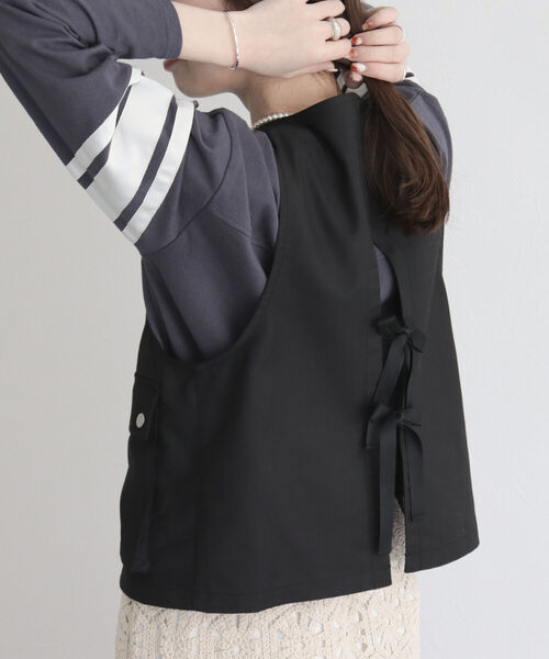 fredy emue（フレディエミュ）の「バックデザインフィッシングベスト（ベスト・レディース・ブラック/ベージュ・38）」の17枚目の写真