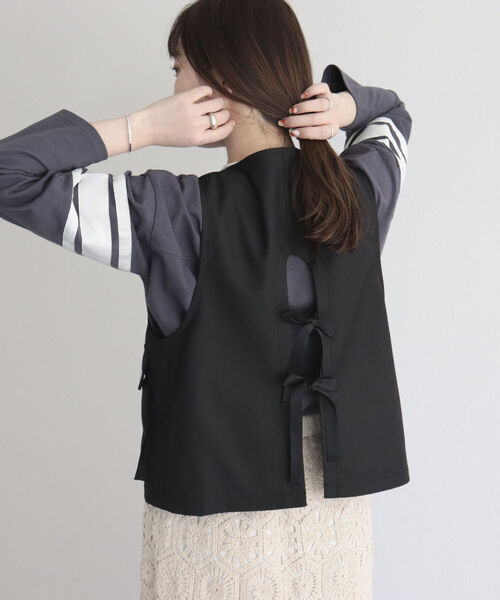 fredy emue（フレディエミュ）の「バックデザインフィッシングベスト（ベスト・レディース・ブラック/ベージュ・38）」の20枚目の写真