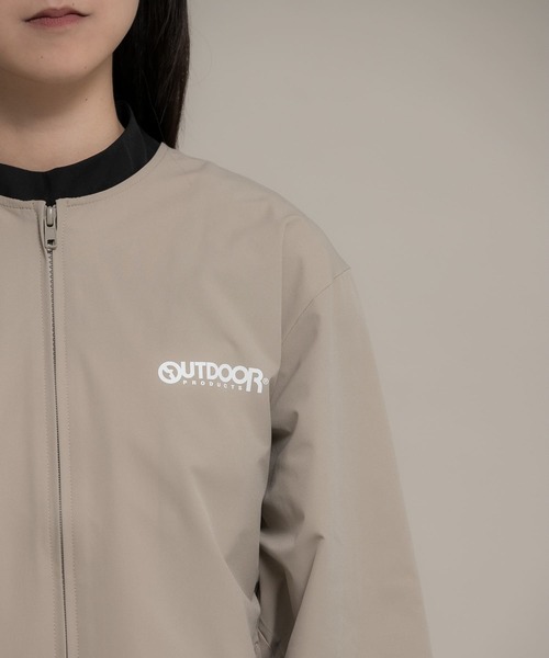 Uiscel（ユイセル）の「『別注』Uiscel×OUTDOORPRODUCTS　アウターB（ブルゾン・レディース・ブラック/ベージュ・LARGE/MEDIUM）」の14枚目の写真