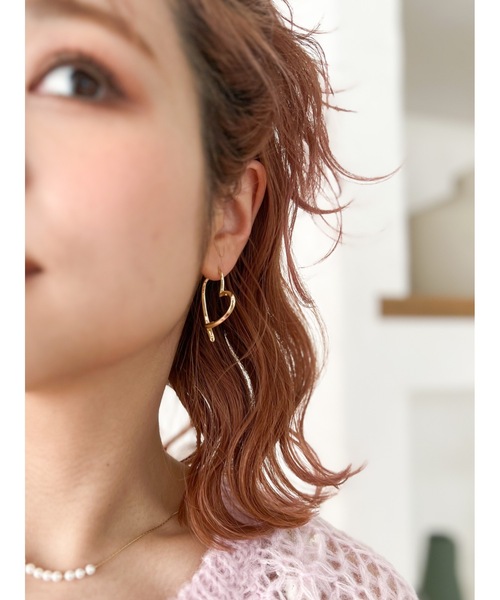 JUMELLE(ジュメロ)の「ハートフープピアス(ピアス(両耳用)・レディース・シルバー/ゴールド・FREE)」の10枚目の写真