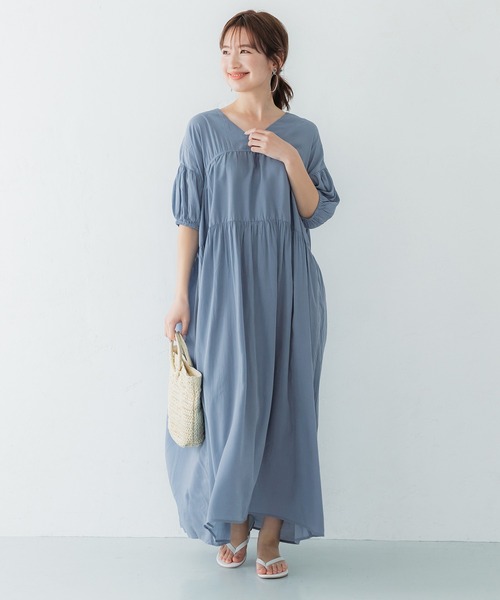 サテンティアードVネックワンピース