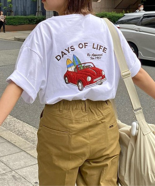 CPCM(シーピーシーエム)の「アソートバック刺繍T(Tシャツ/カットソー・レディース・ホワイト系その他/グリーン/ホワイト/サックスブルー/チャコールグレー/オフホワイト/グリーン系その他/ブラック/ホワイト系その他3/ホワイト系その他2/ネイビー・MEDIUM/LARGE/X-LARGE)」の5枚目の写真