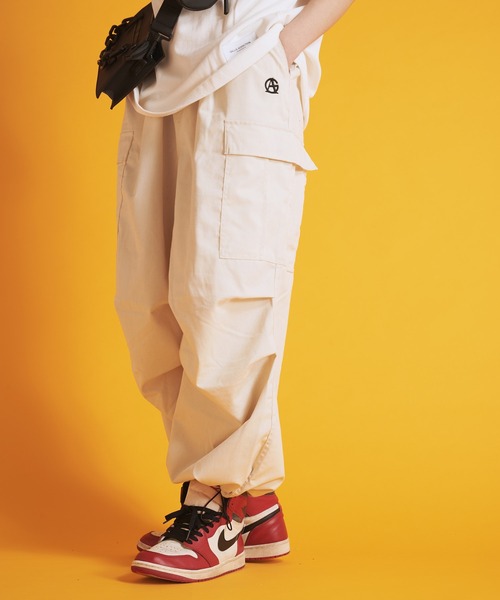 GALLIS ADDICTION（ガリスアディクション）の「GA TWILL-CARGO PANTS（カーゴパンツ・メンズ・ホワイト/ブラック・L/M）」の8枚目の写真