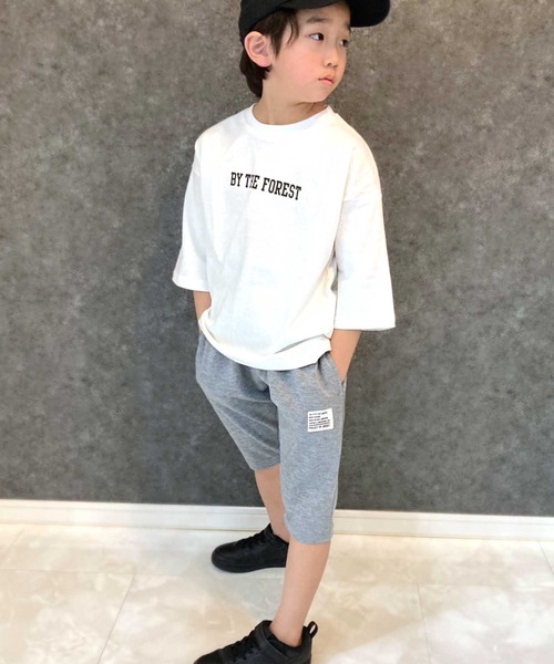 THE CASUAL（カジュアル）の「無地6分丈テーパードパンツ（その他パンツ・キッズ・ブラック/杢グレー/ダークグリーン/ベージュ/ネイビー/チャコール・110cm/120cm/130cm/140cm/150cm/160cm）」の2枚目の写真