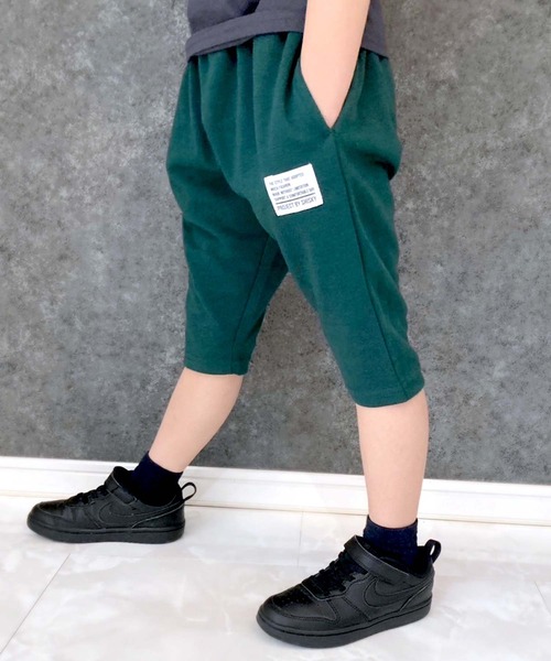 THE CASUAL（カジュアル）の「無地6分丈テーパードパンツ（その他パンツ・キッズ・ブラック/杢グレー/ダークグリーン/ベージュ/ネイビー/チャコール・110cm/120cm/130cm/140cm/150cm/160cm）」の5枚目の写真