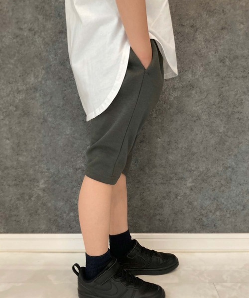 THE CASUAL（カジュアル）の「無地6分丈テーパードパンツ（その他パンツ・キッズ・ブラック/杢グレー/ダークグリーン/ベージュ/ネイビー/チャコール・110cm/120cm/130cm/140cm/150cm/160cm）」の20枚目の写真