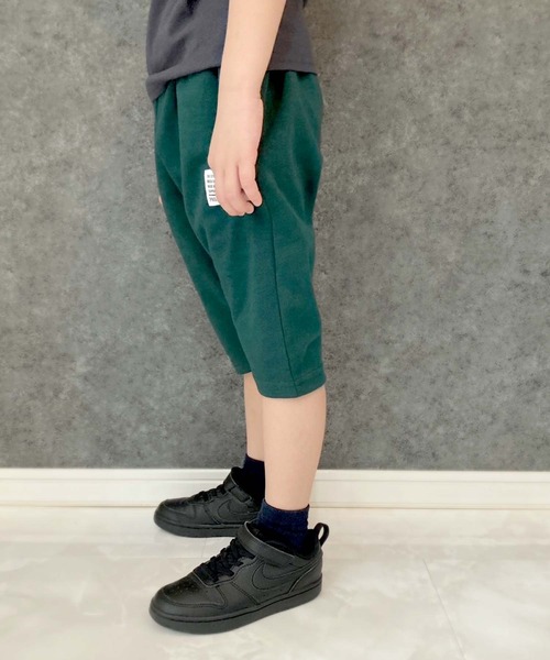 THE CASUAL（カジュアル）の「無地6分丈テーパードパンツ（その他パンツ・キッズ・ブラック/杢グレー/ダークグリーン/ベージュ/ネイビー/チャコール・110cm/120cm/130cm/140cm/150cm/160cm）」の22枚目の写真