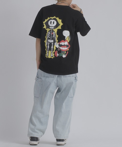 RE730(アールイーセブンサーティー)の「RE730 なみおくん電気ショックプリント半袖Tシャツ(Tシャツ/カットソー・メンズ・ブラック/オフホワイト・MEDIUM/LARGE)」の9枚目の写真