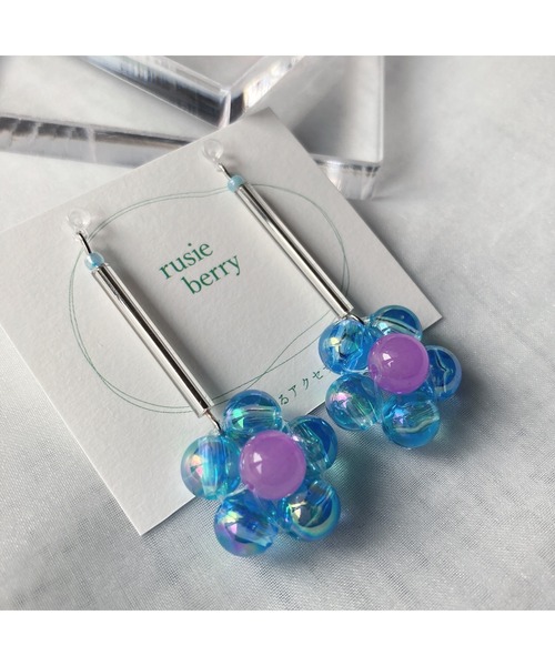 tone（トーン）の「【rusieberry】bubbles flower 揺れるピアス(MA)（ピアス（両耳用）・レディース・パープル系その他/パープル系その他2/ブルー系その他・FREE）」の6枚目の写真