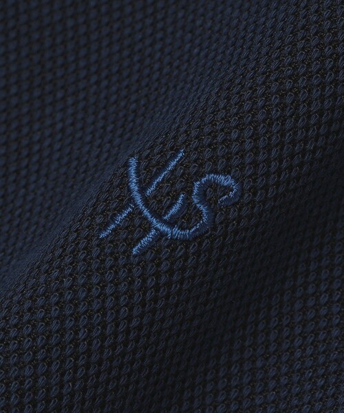 SHIPS(シップス)の「【WEB限定】SHIPS:〈手洗い可能/抗菌/防臭〉ワンポイント ロゴ バーズアイ Tシャツ(Tシャツ/カットソー・メンズ・ネイビー/ホワイト/ライトグレー/ブラック/ロイヤルブルー/ダークグレー/オフホワイト/ダークブルー/チャコールグレー・SMALL/MEDIUM/LARGE/X-LARGE)」の10枚目の写真