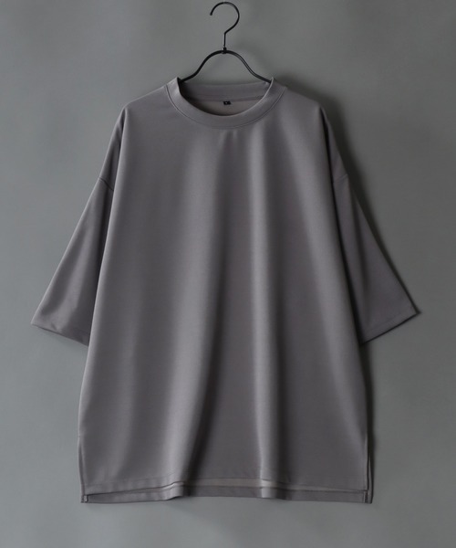 SITRY（シトリー）の「Amundsen loose silhouette basic T-shirt/梨地織り ルーズシルエット ベーシック Ｔシャツ（Tシャツ/カットソー・メンズ・チャコールグレー/ブラック/ベージュ/ホワイト/グリーン/ライトグレー・M/L/LL）」の5枚目の写真
