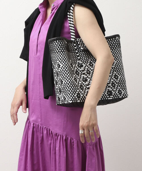 SANRAMI（サンラミ）の「【SANRAMI/サンラミ】◇【WEB限定】別注メルカドトート（トートバッグ・レディース・ブラック/ブラック系その他3・FREE）」の16枚目の写真