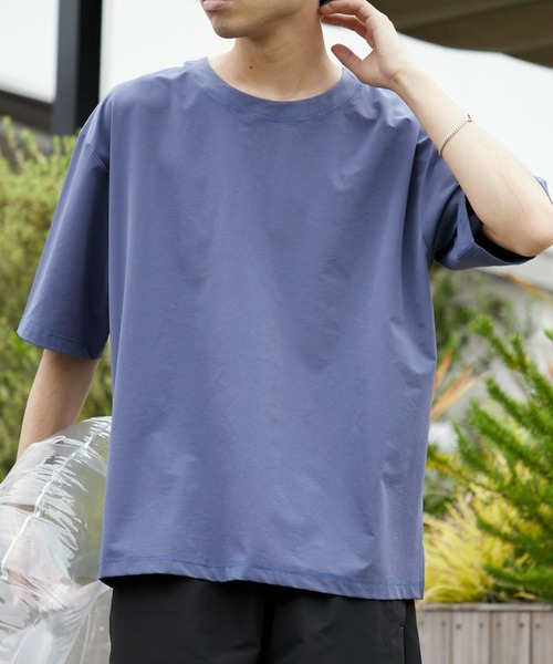 CIAOPANIC TYPY（チャオパニックティピー）の「配色ステッチTee型ラッシュガード（水着・メンズ・チャコールグレー/ブルー/カーキ・LARGE/X-LARGE）」の3枚目の写真