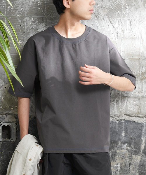 CIAOPANIC TYPY（チャオパニックティピー）の「配色ステッチTee型ラッシュガード（水着・メンズ・チャコールグレー/ブルー/カーキ・LARGE/X-LARGE）」の5枚目の写真