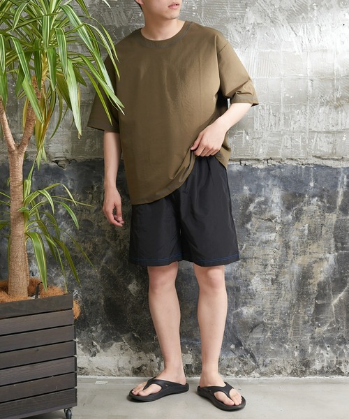 CIAOPANIC TYPY（チャオパニックティピー）の「配色ステッチTee型ラッシュガード（水着・メンズ・チャコールグレー/ブルー/カーキ・LARGE/X-LARGE）」の18枚目の写真