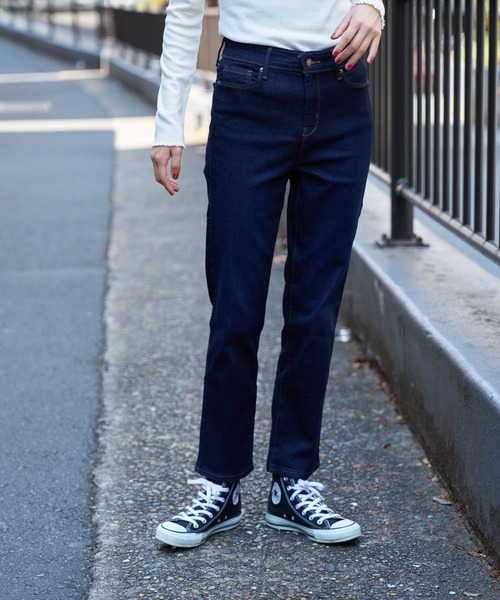 Levi's（リーバイス）の「DENIZEN from Levi's SCULPT HR STRAIGHT REBOOT（デニムパンツ・レディース・インディゴブルー/ダークインディゴブルー・4/6/2/0）」の2枚目の写真