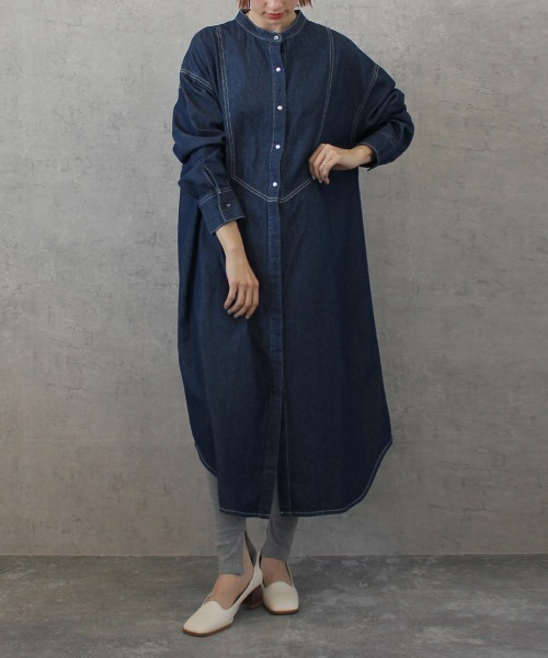 Emma（SELECT LEVERY）（エマ セレクトリベリー）の「デニムブザムシャツワンピース（シャツワンピース・レディース・ライトブルー/ブルー/ワンウォッシュ/ホワイト・MEDIUM/LARGE）」の12枚目の写真