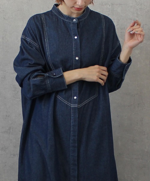 Emma（SELECT LEVERY）（エマ セレクトリベリー）の「デニムブザムシャツワンピース（シャツワンピース・レディース・ライトブルー/ブルー/ワンウォッシュ/ホワイト・MEDIUM/LARGE）」の14枚目の写真