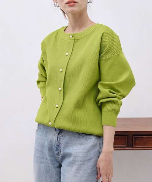 Chez toi（シェトワ）の「パールボタンアイレットカーディガン（カーディガン/ボレロ・レディース・ブラック/ライム/ブルー/オレンジ/オフホワイト・FREE）」の9枚目の写真