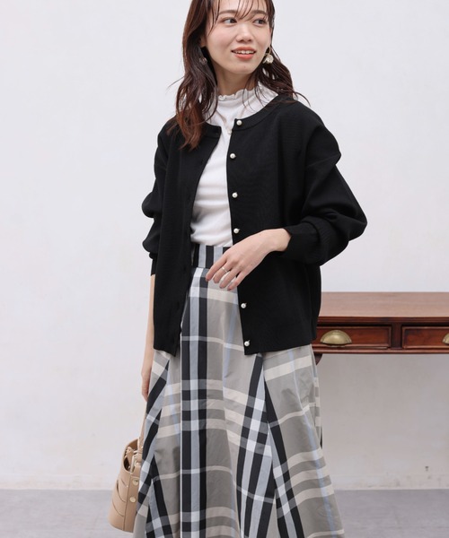 Chez toi（シェトワ）の「パールボタンアイレットカーディガン（カーディガン/ボレロ・レディース・ブラック/ライム/ブルー/オレンジ/オフホワイト・FREE）」の19枚目の写真