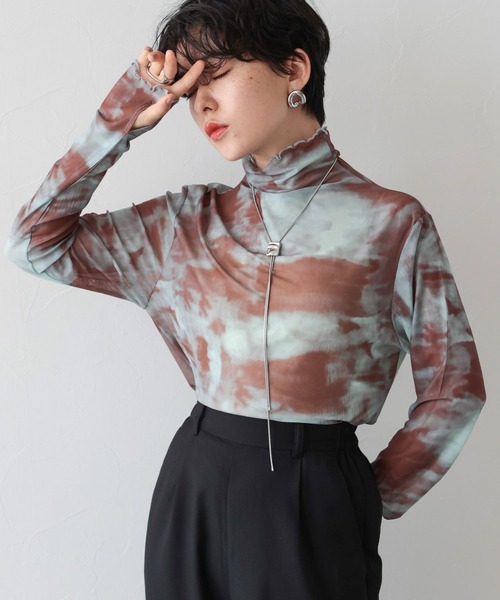 RAGEBLUE(レイジブルー)の「ニュアンス柄/シアーTシャツ(Tシャツ/カットソー・レディース・ライトブルー/ブラック・FREE)」の2枚目の写真