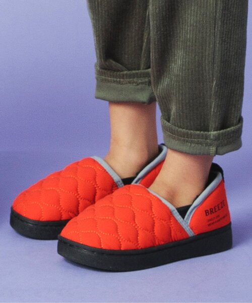 BREEZE（ブリーズ）の「キルトシューズ（スニーカー・キッズ・ブラック/カーキ/オフホワイト/オレンジ・16/19/14/15 /18/17）」の4枚目の写真