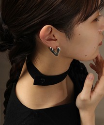 【金属アレルギー対応】肉厚 フォルム ニュアンス サージカル ピアス