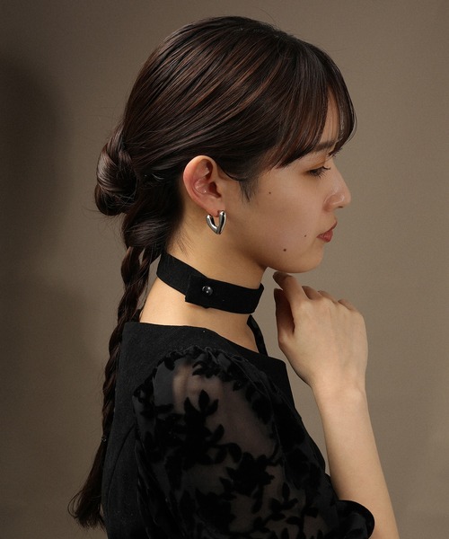 voov（ブーブ）の「【金属アレルギー対応】肉厚 フォルム ニュアンス サージカル ピアス（ピアス（両耳用）・レディース・シルバー/ゴールド・フリー）」の11枚目の写真