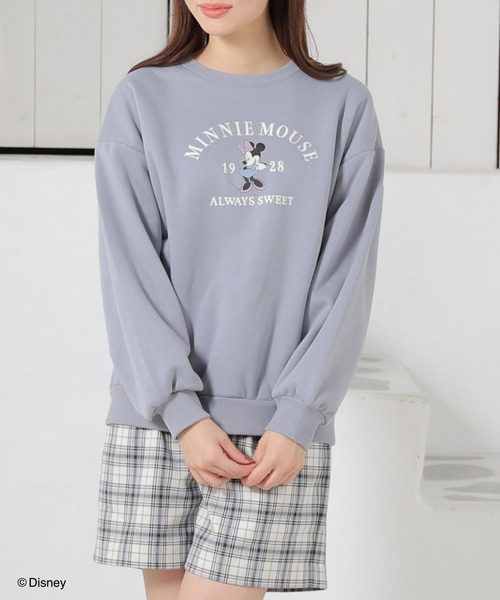 Honeys(ハニーズ)の「ディズニー/Disney/ゆるスウェットトップス(スウェット・レディース・スミクロ/ブルー系その他/アイボリー・M/LL/L/S)」の13枚目の写真