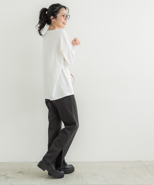 coca(coca)(コカ)の「ふわりースリットパンツ(スウェットパンツ・レディース・ブラック/チャコール・M/L)」の7枚目の写真