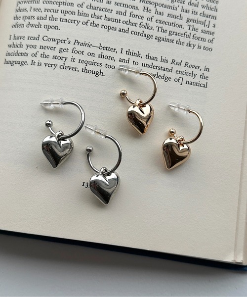 apres jour mignon（アプレジュールミニョン）の「【apresjour mignon×ARIAZ】ハートフープピアス（ピアス（両耳用）・レディース・ゴールド/シルバー・ONESIZE）」の4枚目の写真