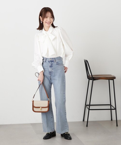 N.（N. Natural Beauty Basic）（エヌエヌナチュラルビューティーベーシック）の「◆リボンタイ付ボリュームブラウス（Tシャツ/カットソー・レディース・オフホワイト/ブルー/ブラック・MEDIUM）」の17枚目の写真