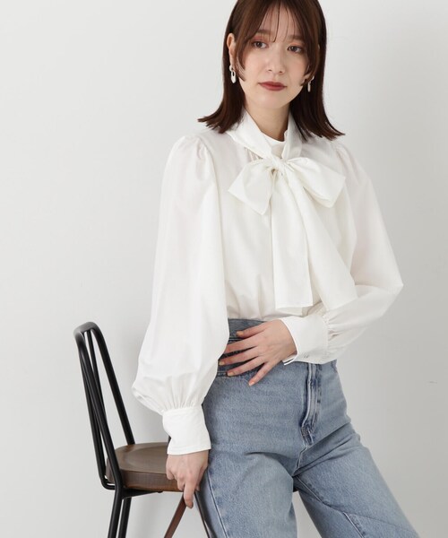 N.（N. Natural Beauty Basic）（エヌエヌナチュラルビューティーベーシック）の「◆リボンタイ付ボリュームブラウス（Tシャツ/カットソー・レディース・オフホワイト/ブルー/ブラック・MEDIUM）」の19枚目の写真